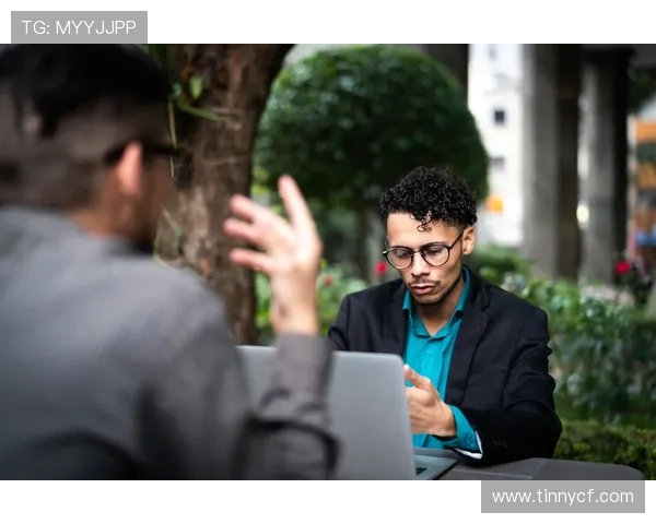 从零起步掌握网球技巧与意识的全面指南与实战经验分享